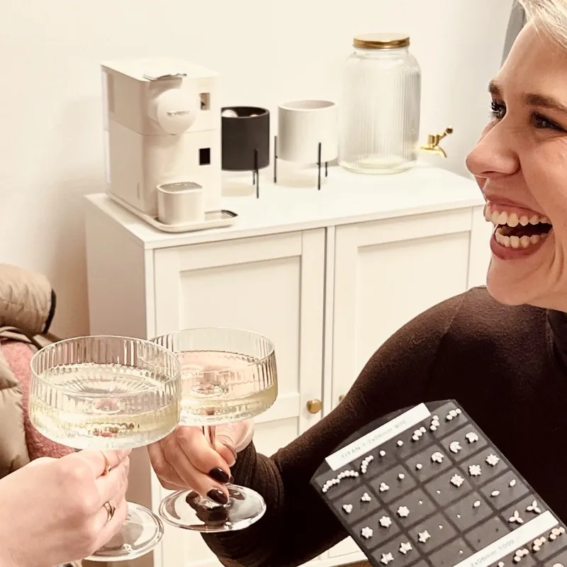 Hostování — piercing mimo studio