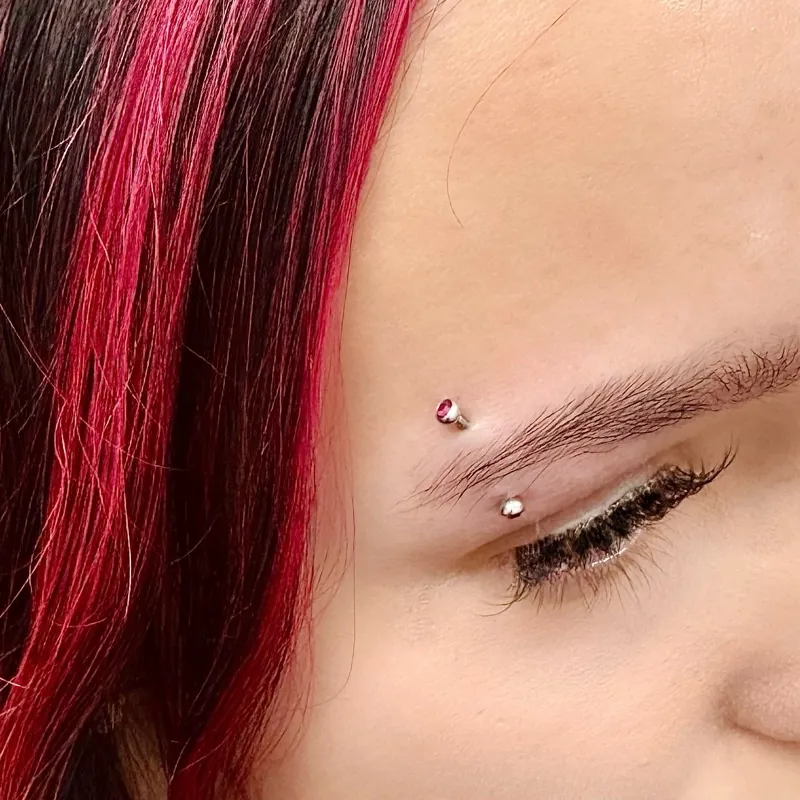 Profesionální piercing ve Viper Studiu Zlín