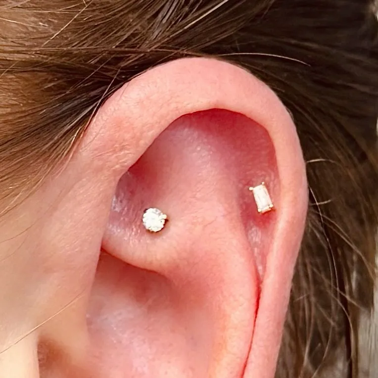 Piercing nosu — profesionální provedení