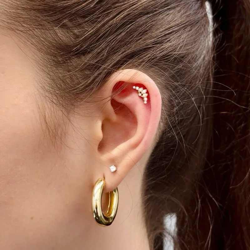 Piercing — spokojená klientka